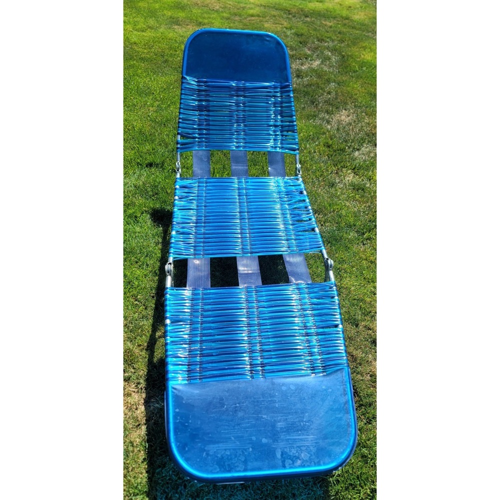 Vintage Blue Vinyl Tube Folding Chaise Lounge Chair Tube Jelly Straps Used good